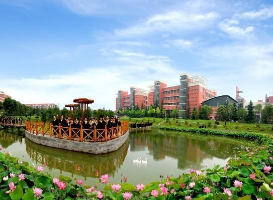 河南理工大学照片,百年学府，传承与创新之光