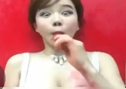 十八女主播人体,揭秘网络直播界的魅力与争议